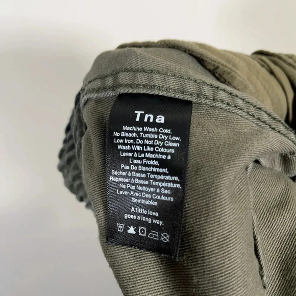 ARITZIA | TNA ALIX CAMO JOGGER - Picture 8 of 12